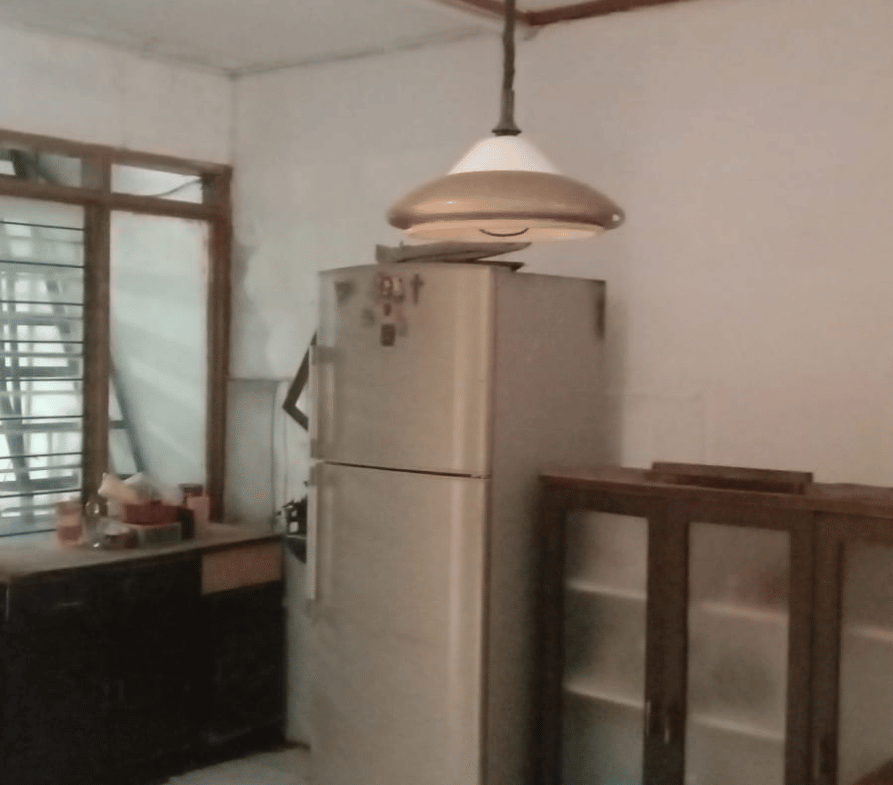 DiJual Rumah Pulo Asem Dapur