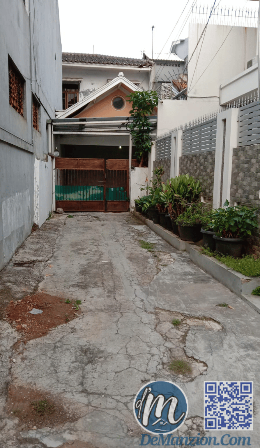 DiJual Rumah Pulo Asem Tampak Depan